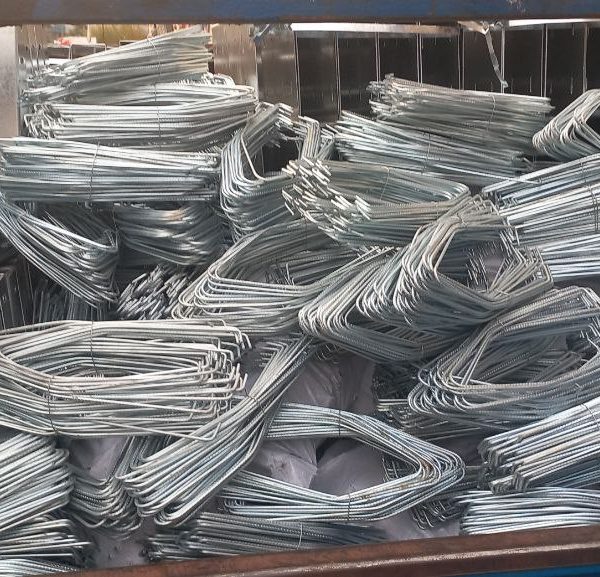 تولید قلاب گالوانیزه