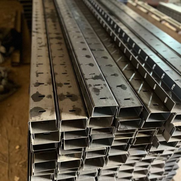 خرید ناودانی منقطع کرمانشاه