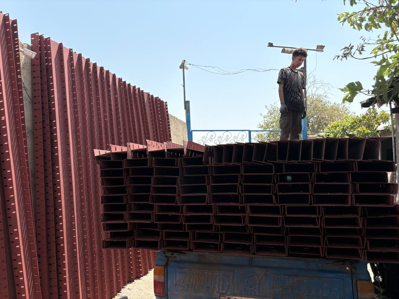 قیمت ناودانی منقطع در کردستان